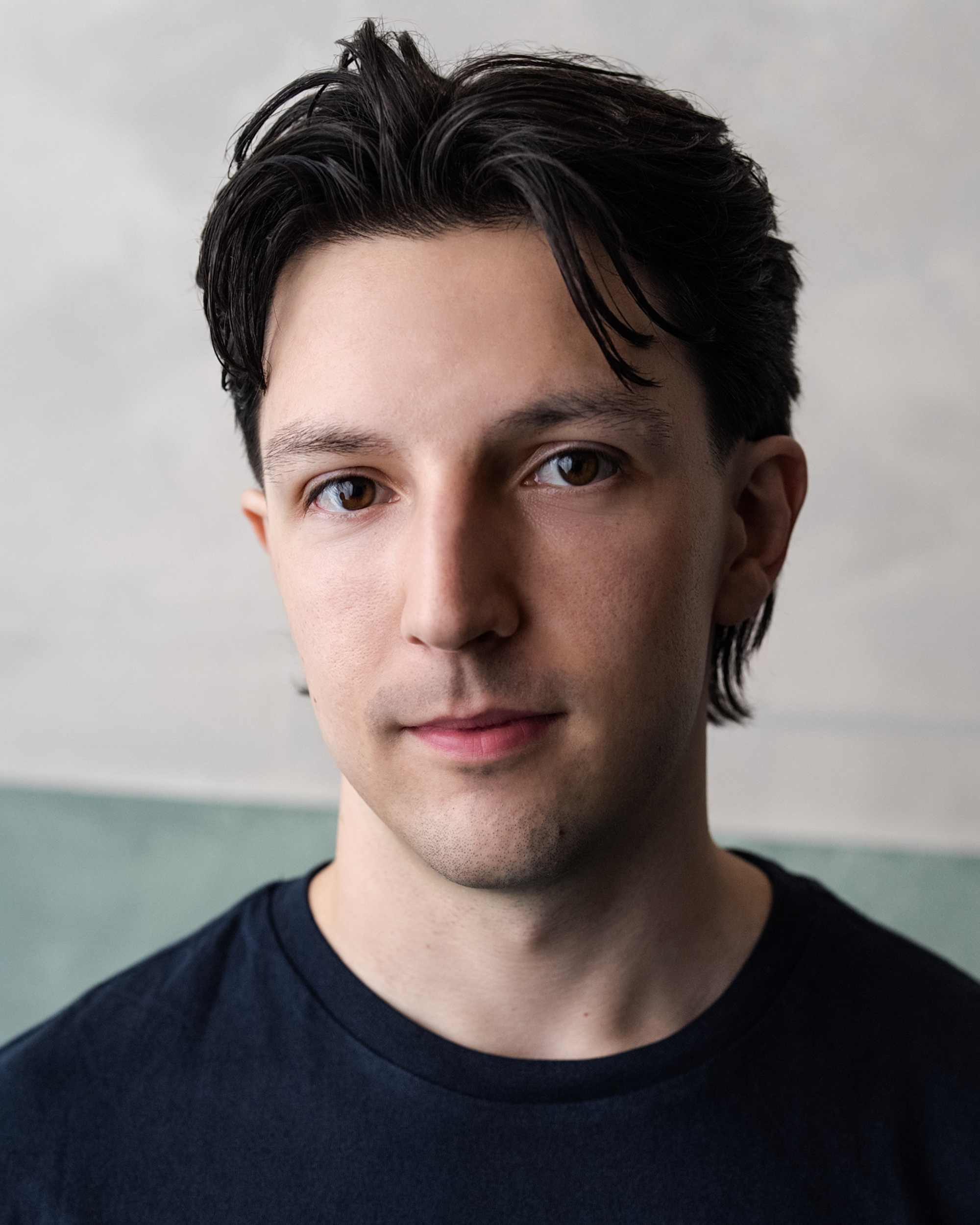 Alex Hutchings