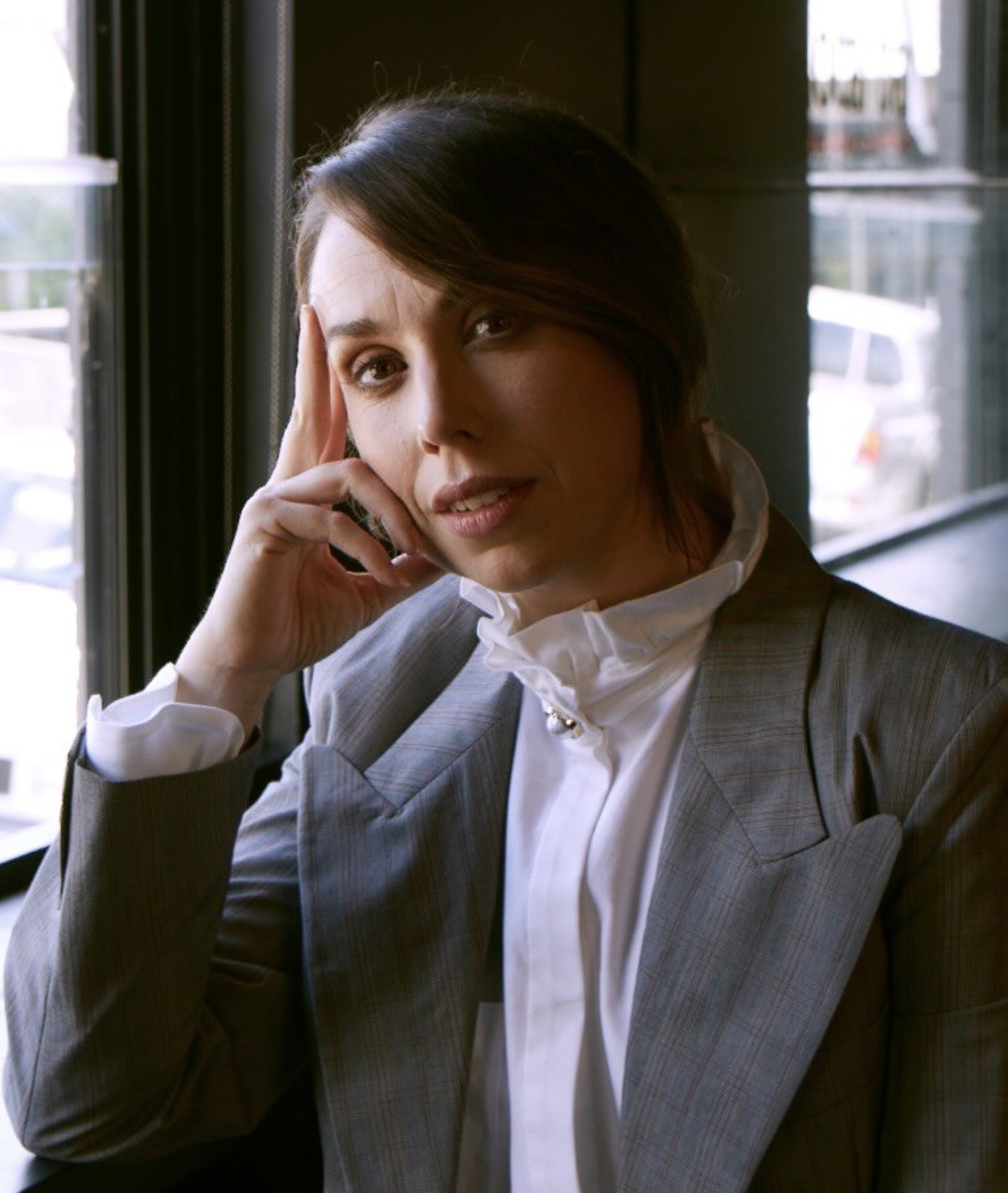 Alison Bell