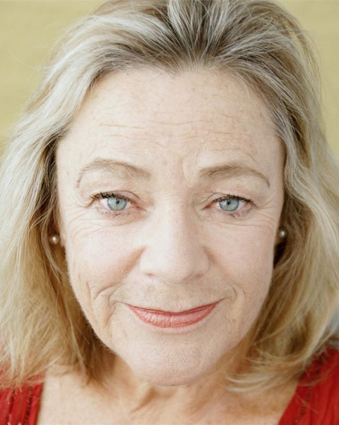 Shirley Eliott