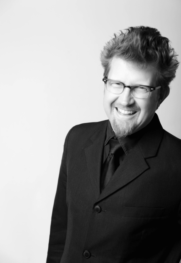 Iain Grandage portrait headshot